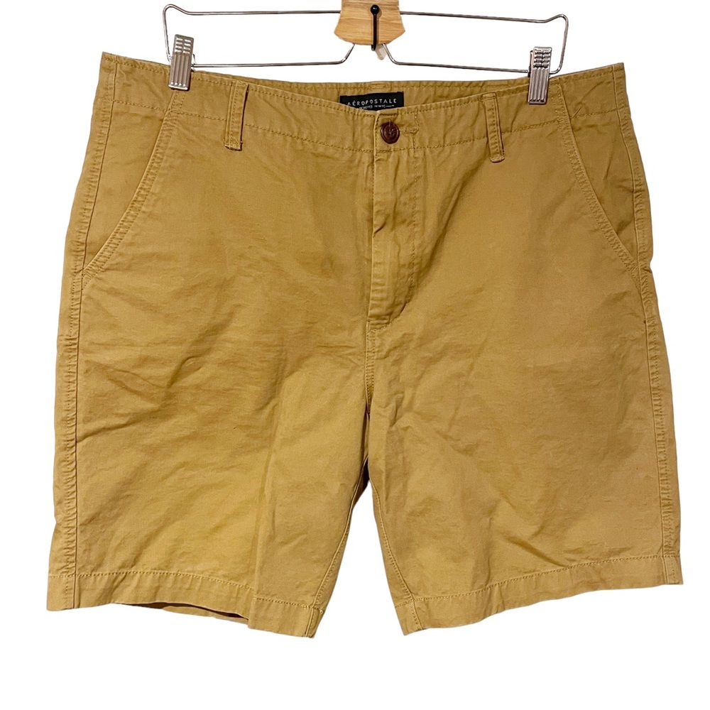 Aeropostale Mens Size 36 Tan Khaki Mid Leg Shorts Flat‎ Front